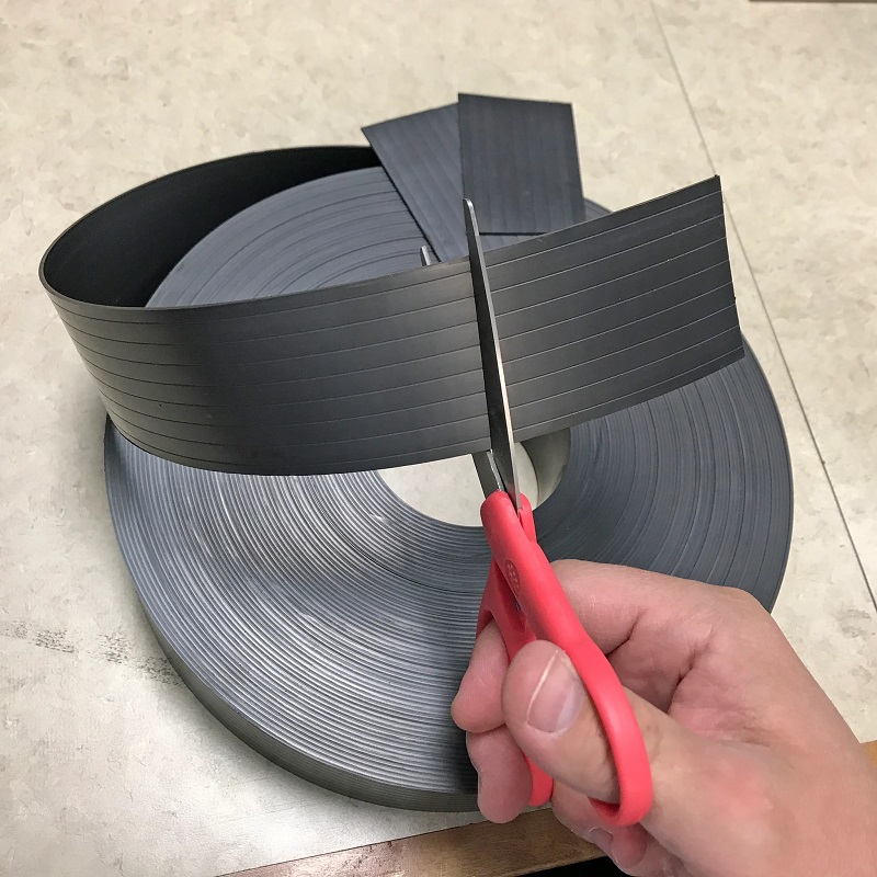 flexible rubber magnet strip with adhesive