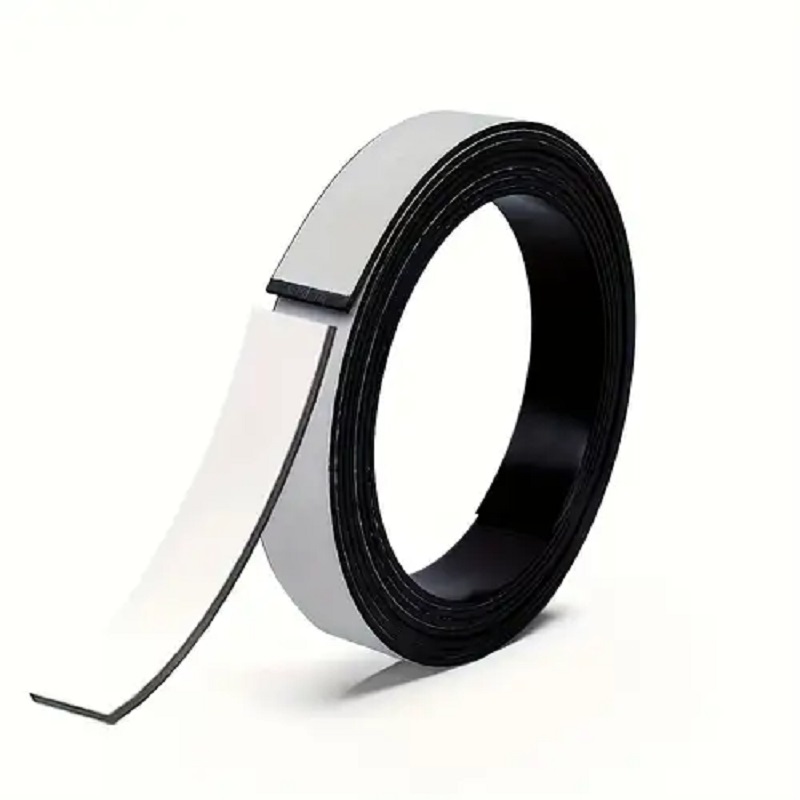 diecut rubber magnet stirps